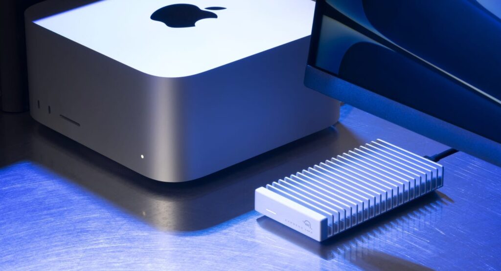Mini PC vs Mac Mini: The Complete 2025 Comparison.