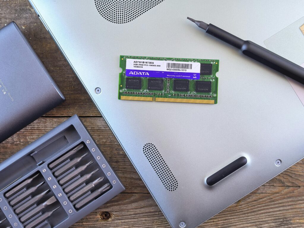 How to Install Memory in a Laptop.